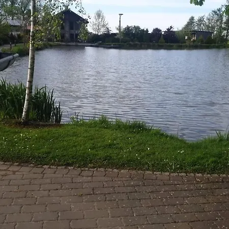 Haeuschen Am *